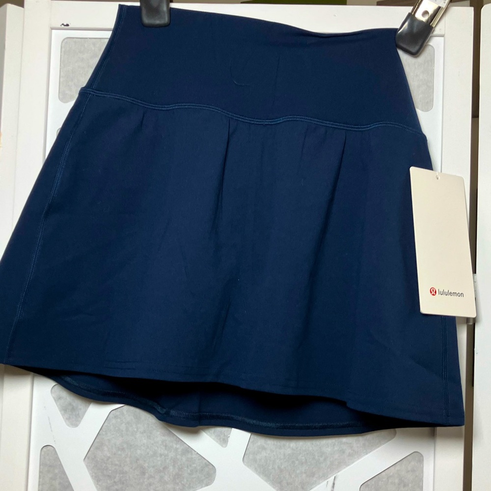 🆕 LULULEMON [NWT] Women’s ALIGN High-Rise Skirt in NAVY BLUE Size 6